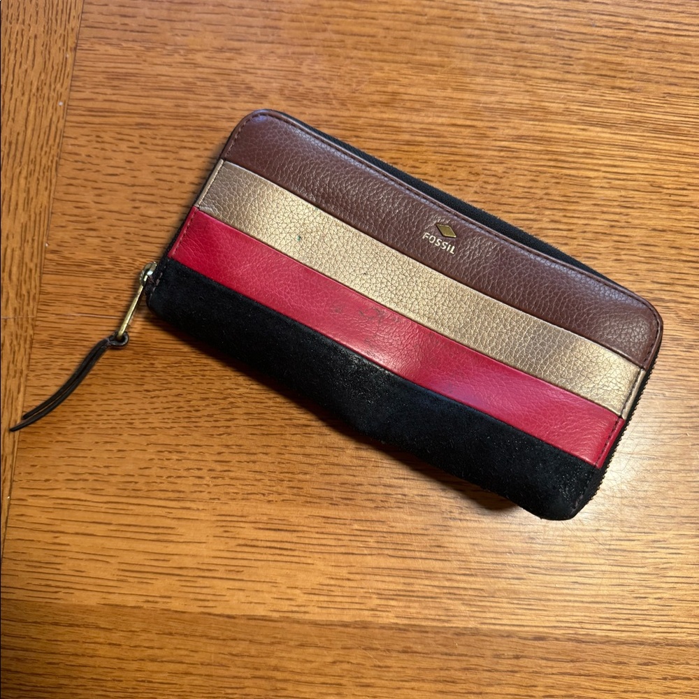 Fossil striped wallet